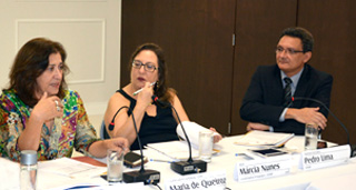 Reunião de Coordenadores Pedagógicos: Maria Eveline de Queiroz, Márcia Nunes e Pedro Lima